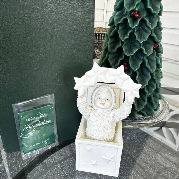Dept 56 Snowbabies "Winter Tales of the Snowbabies Ornament Boxed - Picture 3 of 7